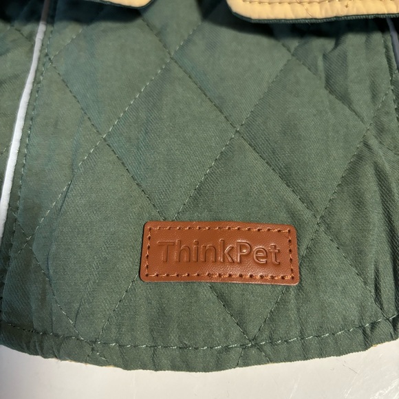 THINK! Reversible Dog Pet Coat Quilted Hook & Loop closure Green Tan NWOT - Picture 14 of 15